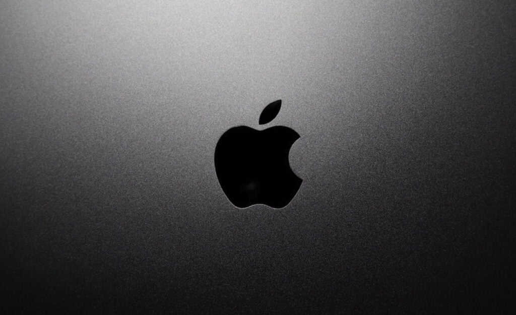 apple-logo-cyberstroke